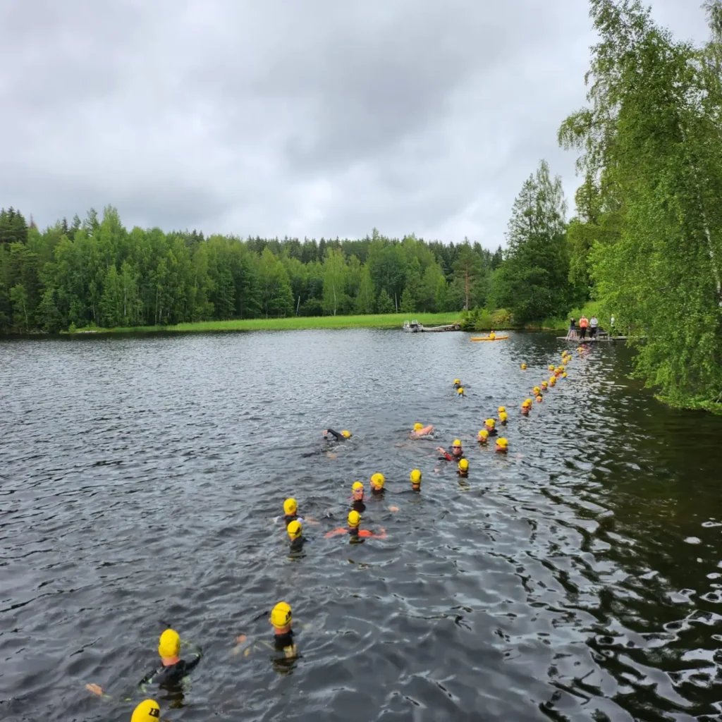 5 vinkkiä uintiharjoitteluun aloittelijalle/aikuisiällä vapaauinnin aloittaneelle
